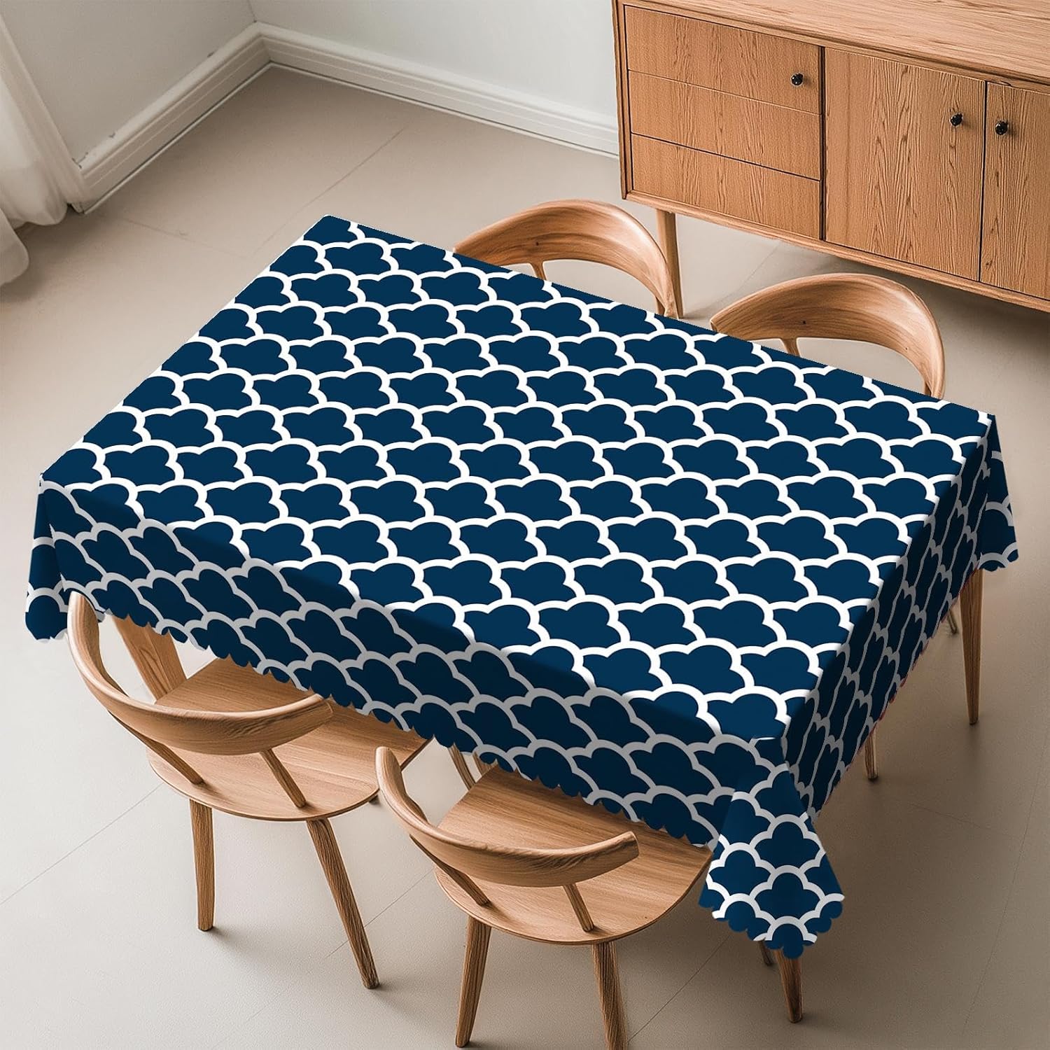 Century Textile & Sewing Supply Photos - Tovaglia Blu Navy con Motivo a